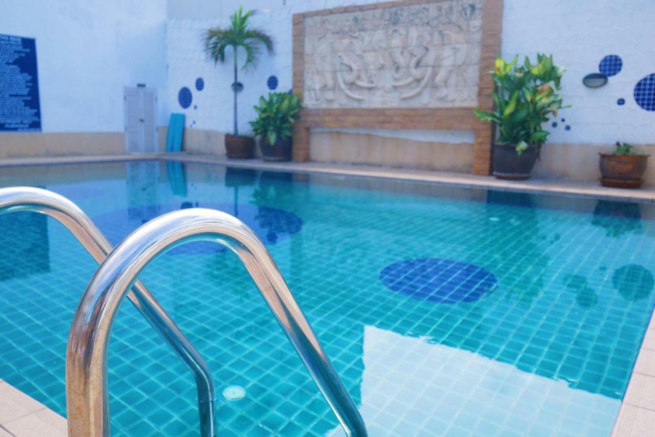 Baan Jpn Hotel Хуахін Екстер'єр фото