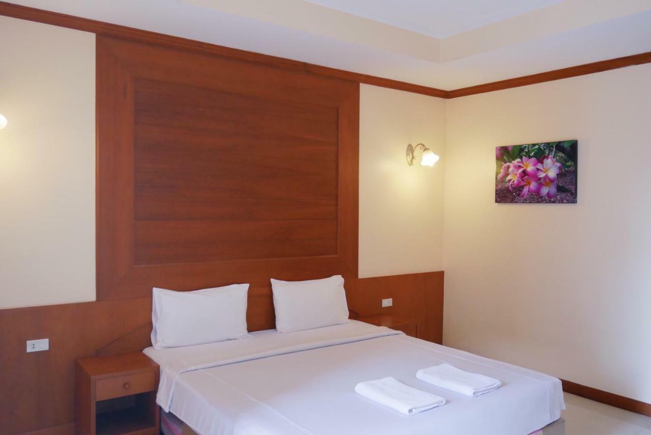 Baan Jpn Hotel Хуахін Екстер'єр фото